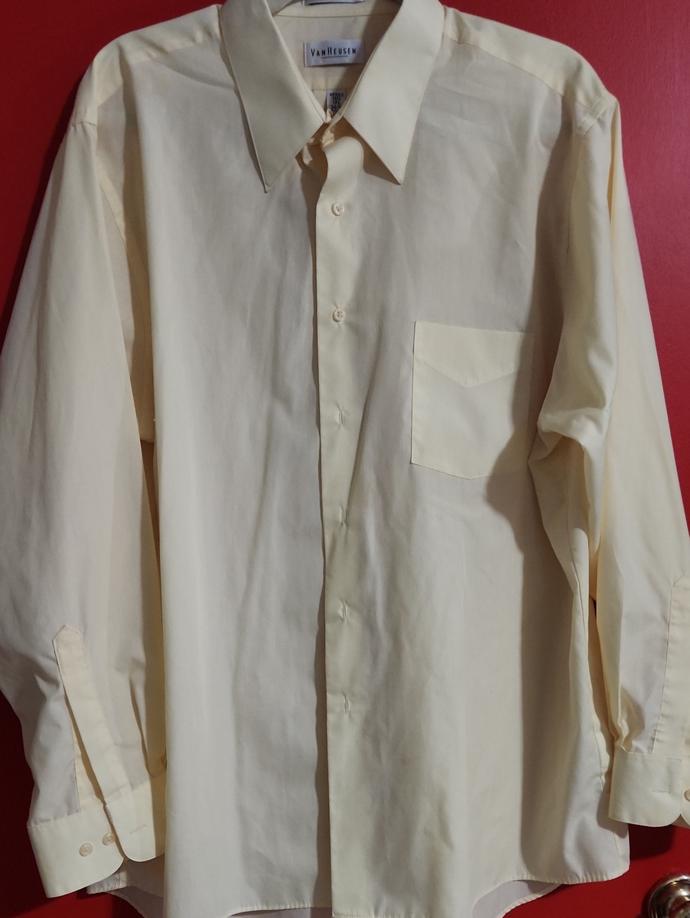 Van Heusen Men's Pale Yellow Long-Sleeve Dress Shirt